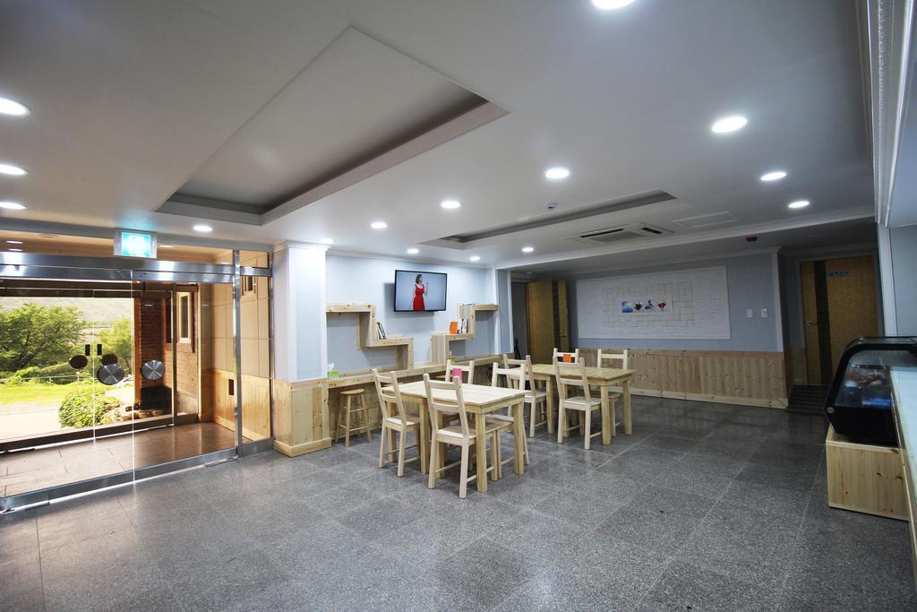 Motel The Red House Sokcho Exterior foto