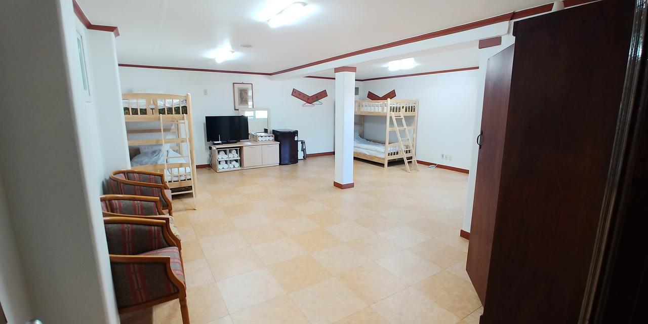 Motel The Red House Sokcho Exterior foto